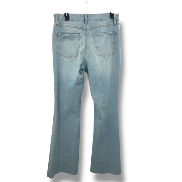 Macy's INC International Concepts Mid Rise Flare Jeans Size 8 Distressed Knee - Picture 9 of 10
